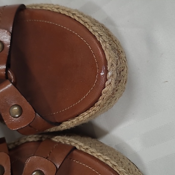 Aldo Women's Wedge Heel Sandal - Picture 2 of 8